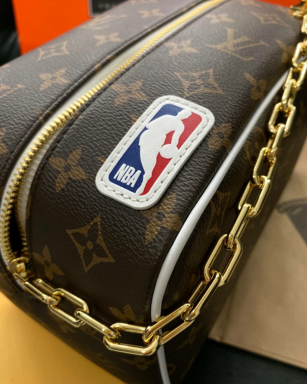 Сумка Louis Vuitton NBA