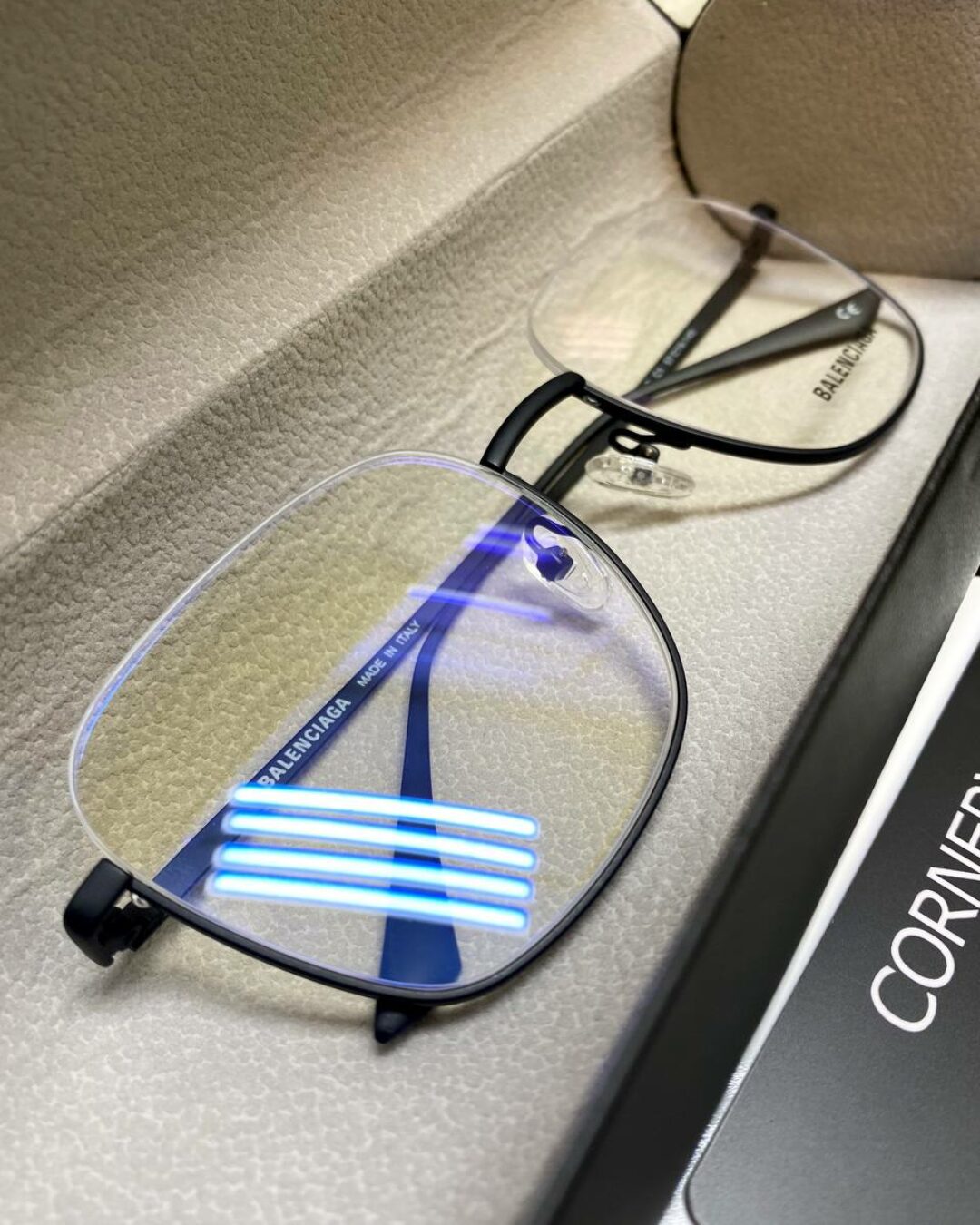 Оправа Balenciaga