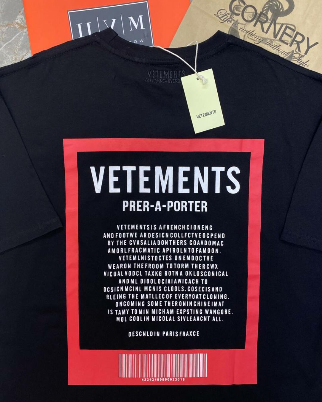 Футболка Vetements