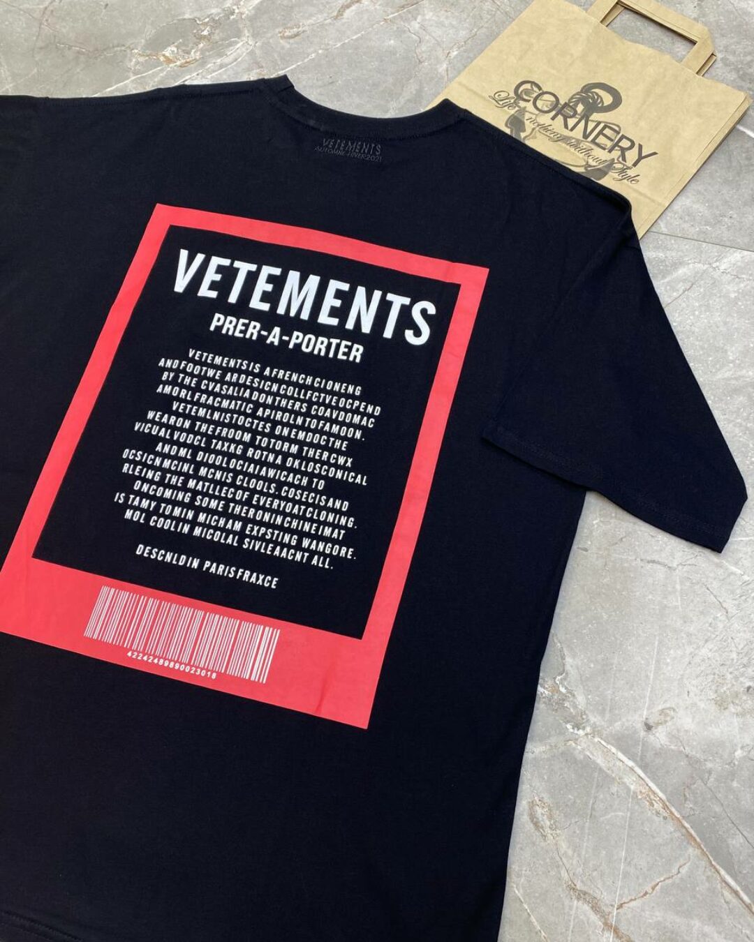 Футболка Vetements