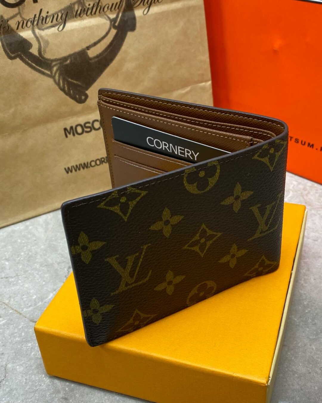 Кошелёк Louis Vuitton