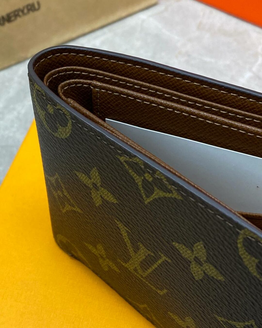 Кошелёк Louis Vuitton