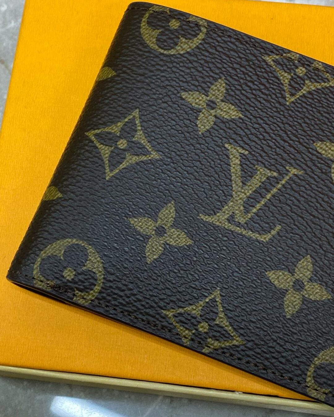 Кошелёк Louis Vuitton