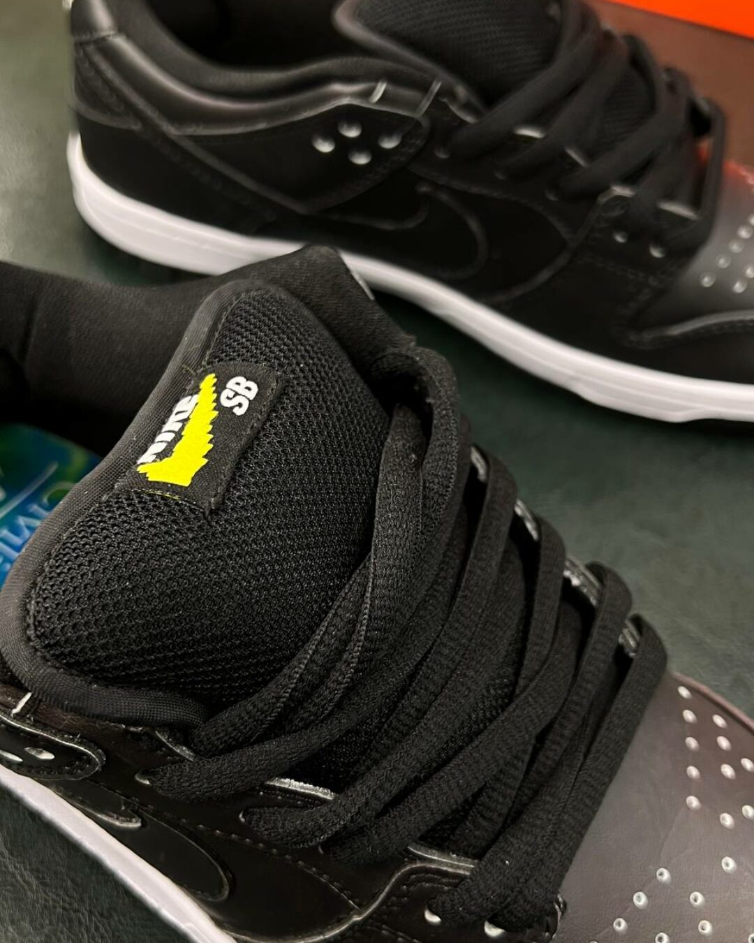 Кеды Nike Dunk SB Low Civilist