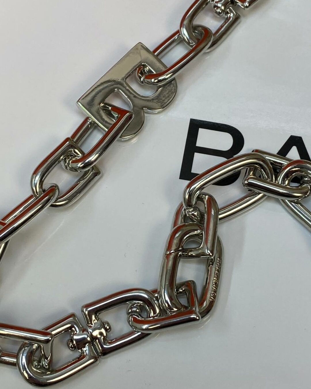 Цепочка Balenciaga