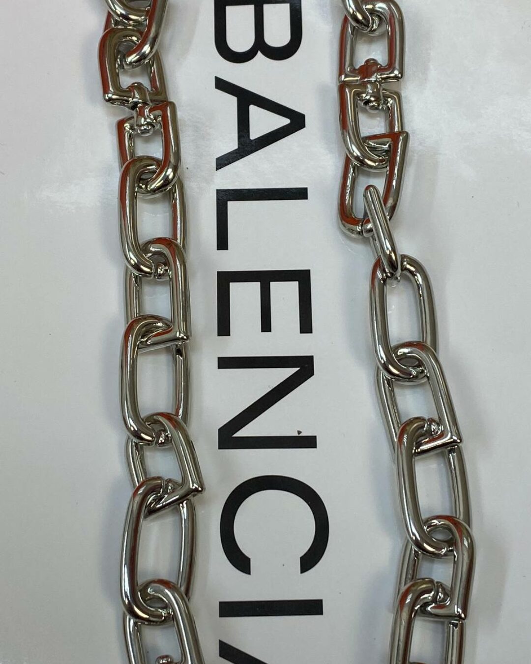 Цепочка Balenciaga