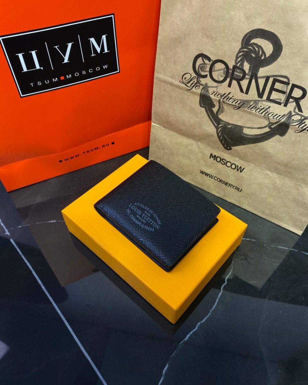 Кошелёк Louis Vuitton