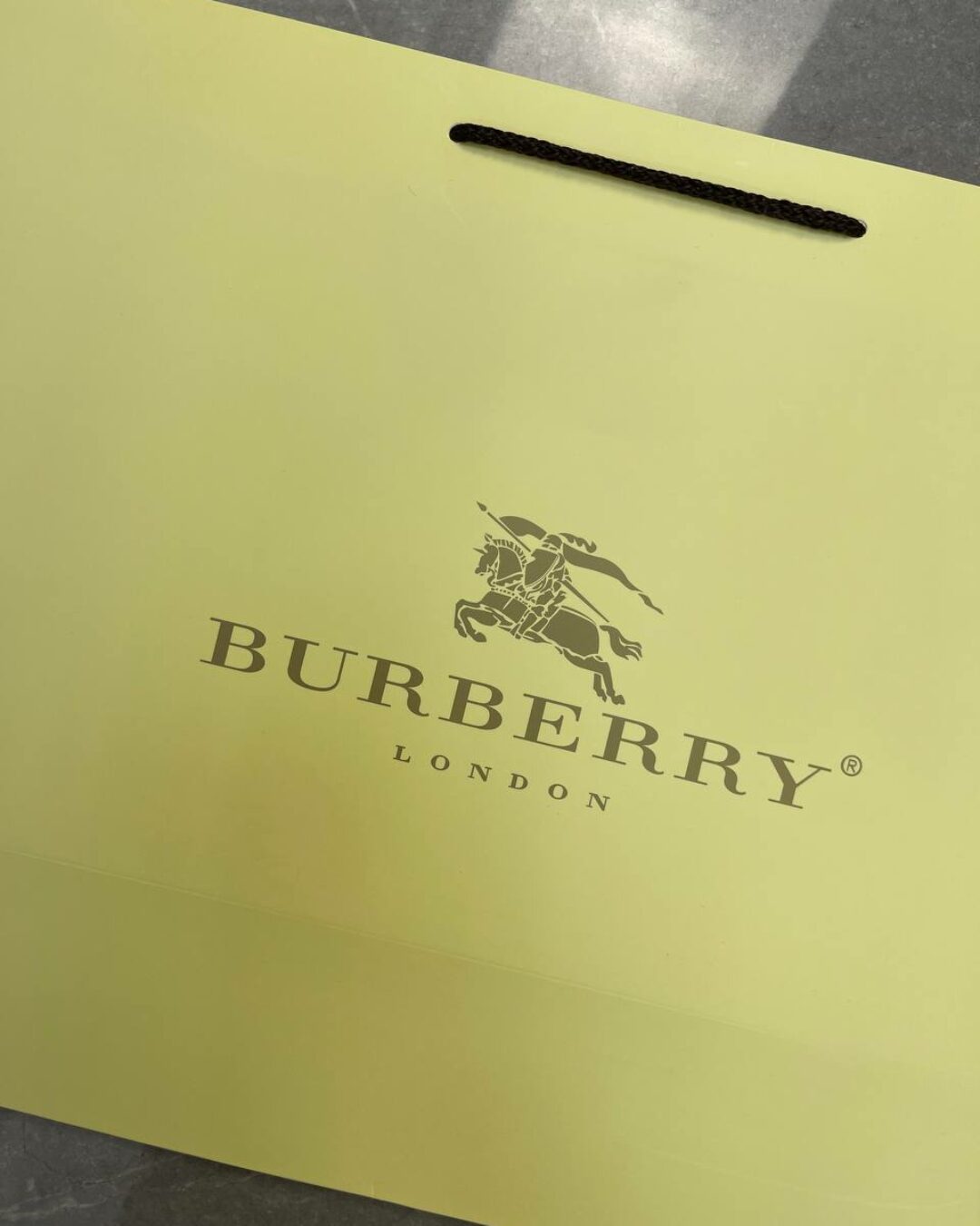 Пакет Burberry