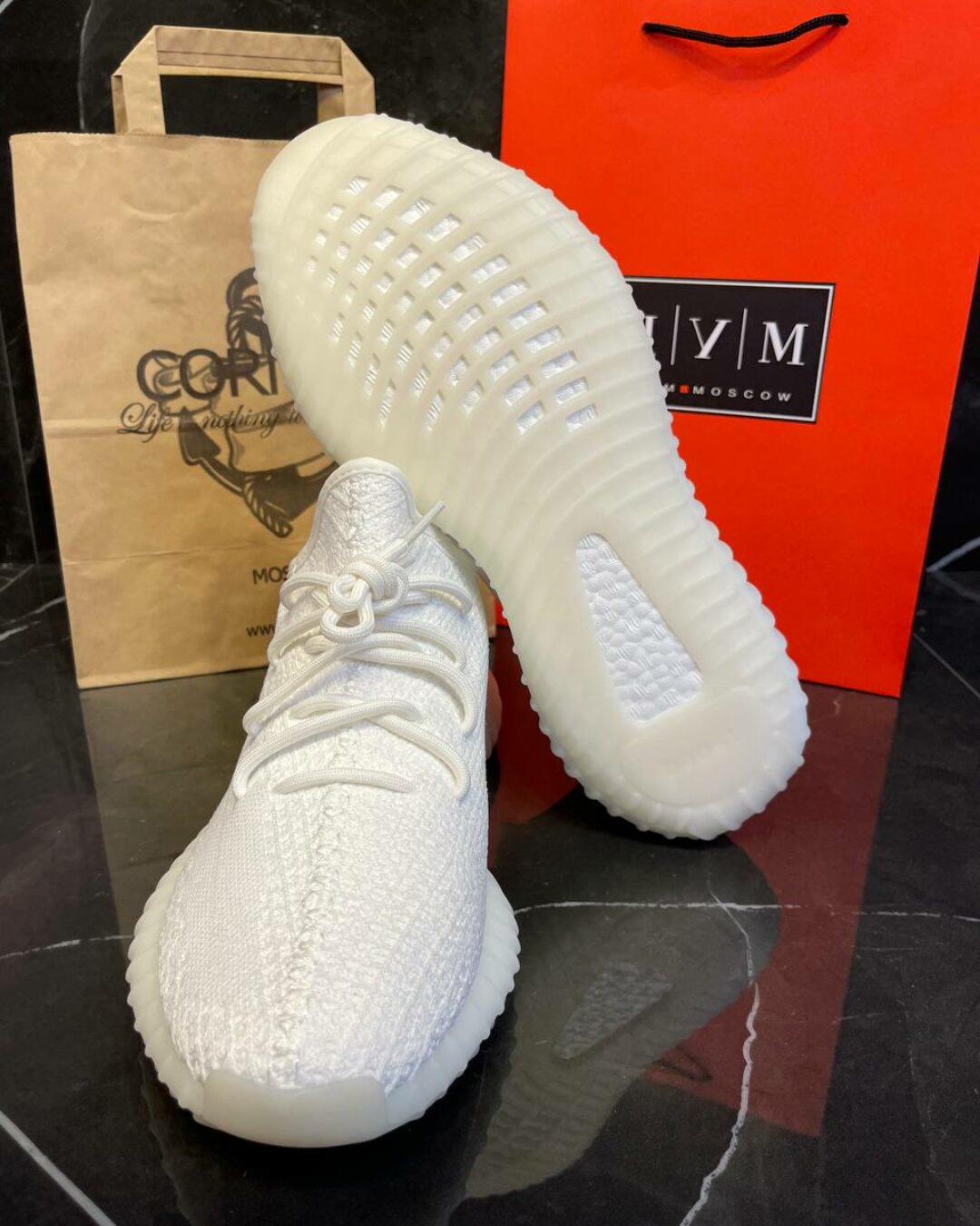Yeezy 350 V2 Cream White / Triple White