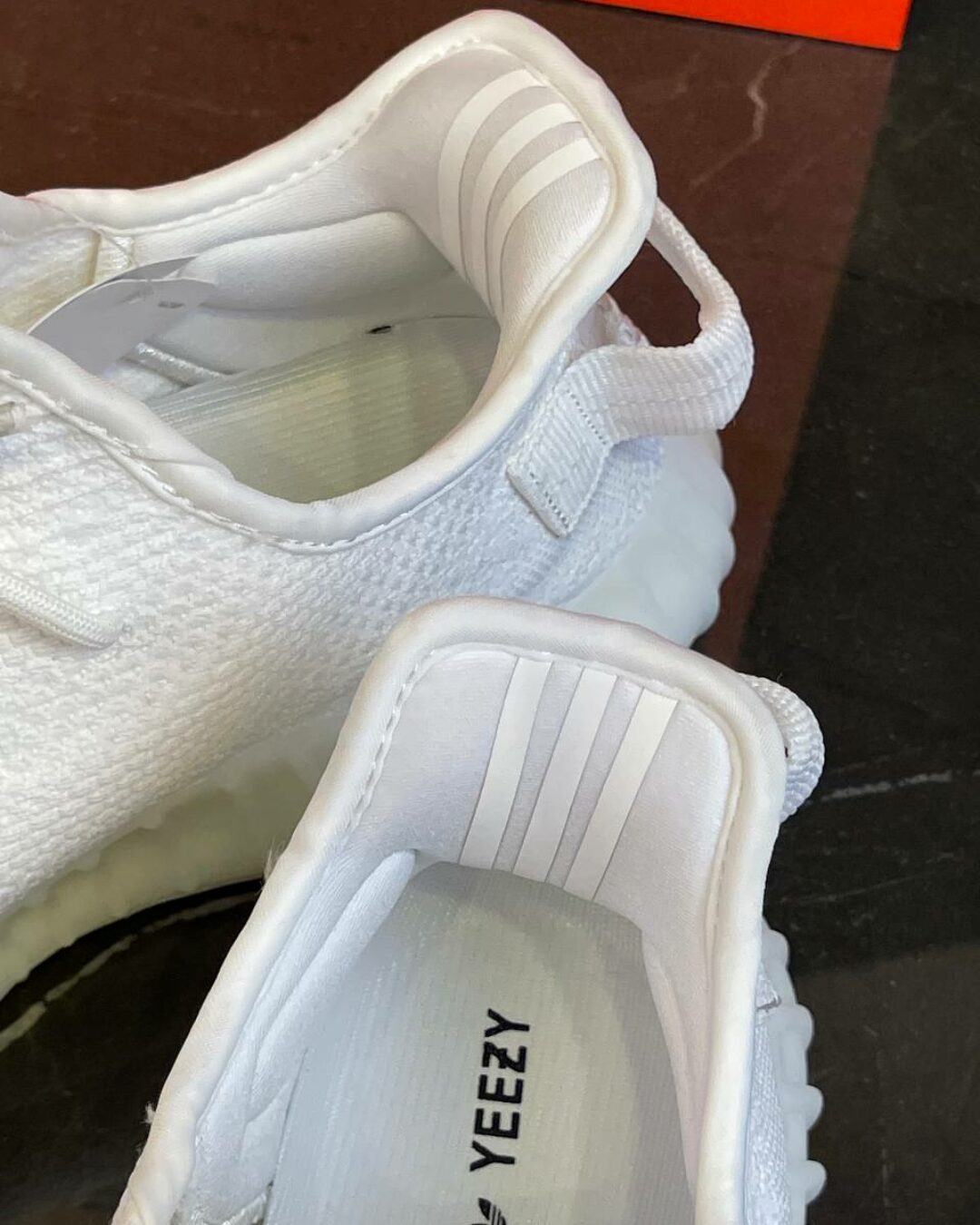 Yeezy 350 V2 Cream White / Triple White