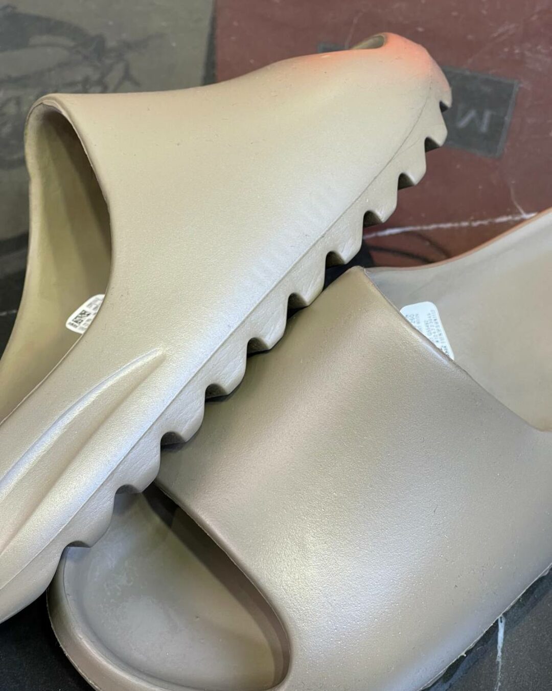 Yeezy Slide "Сore"