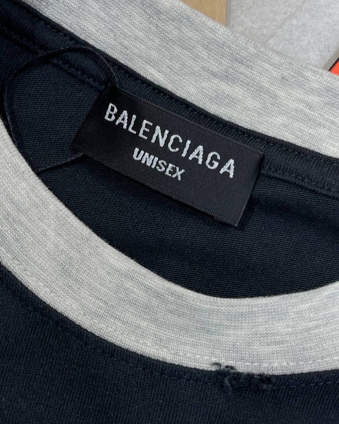 Футболка Balenciaga — фото 6