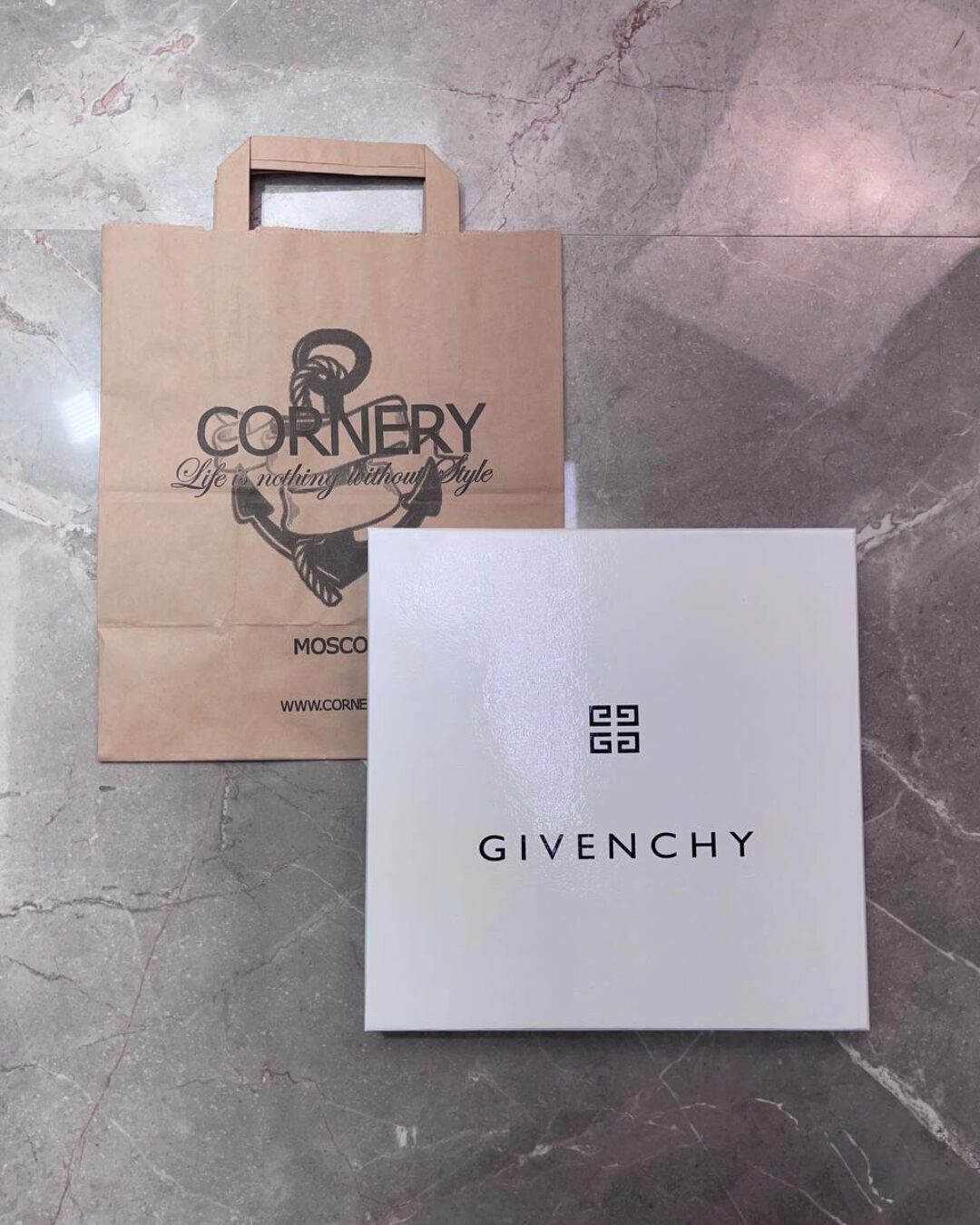 Коробка Givenchy