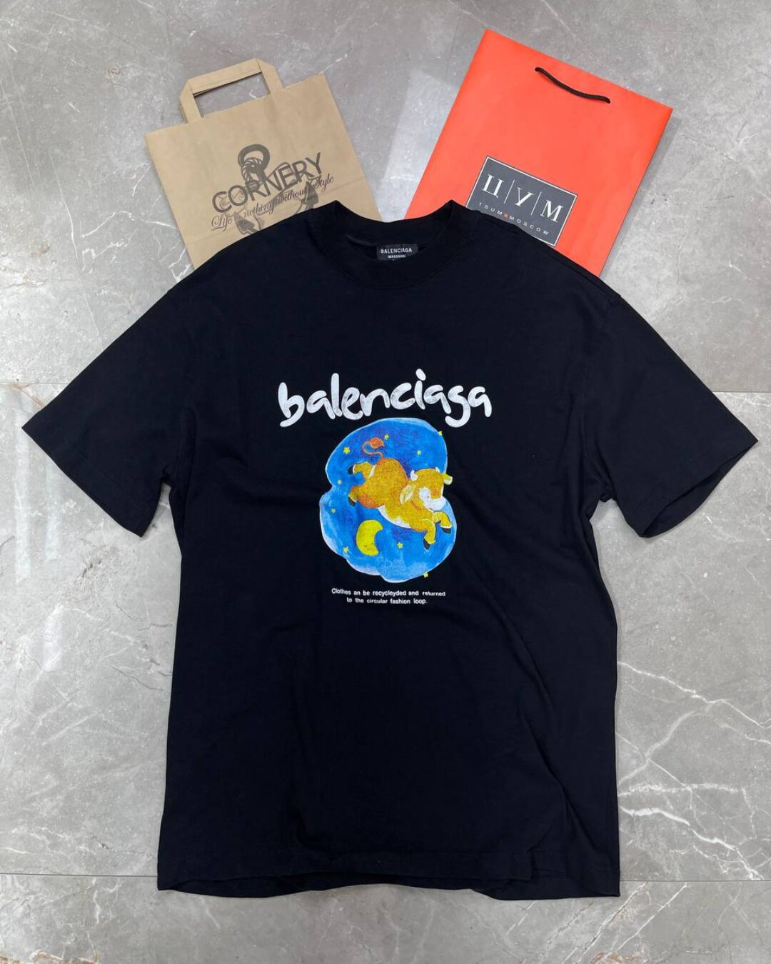 Футболка Balenciaga