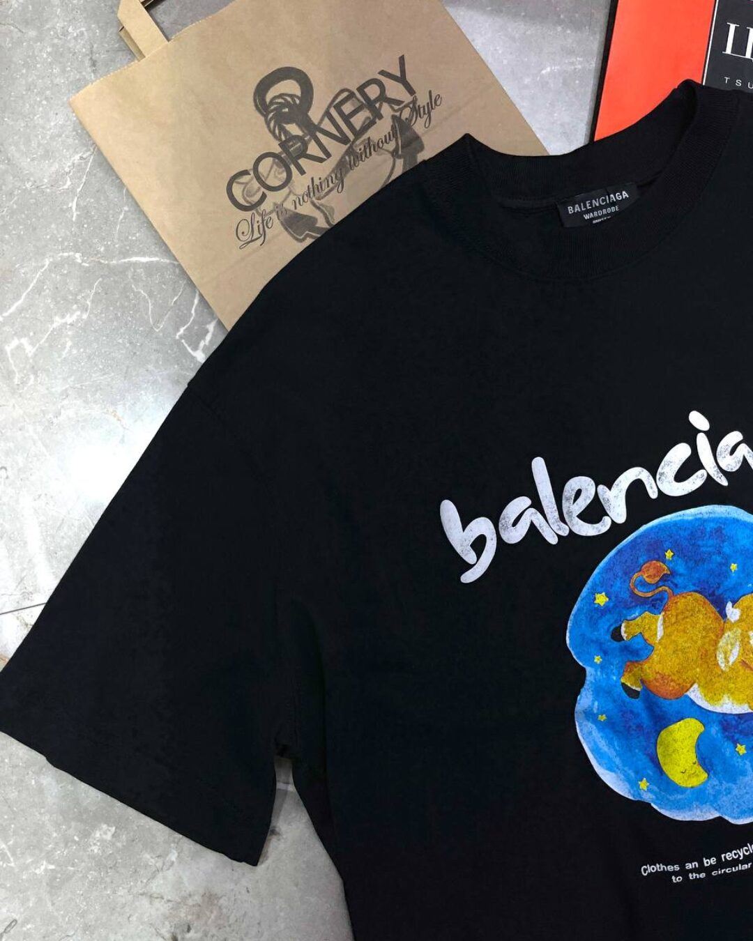Футболка Balenciaga — фото 3