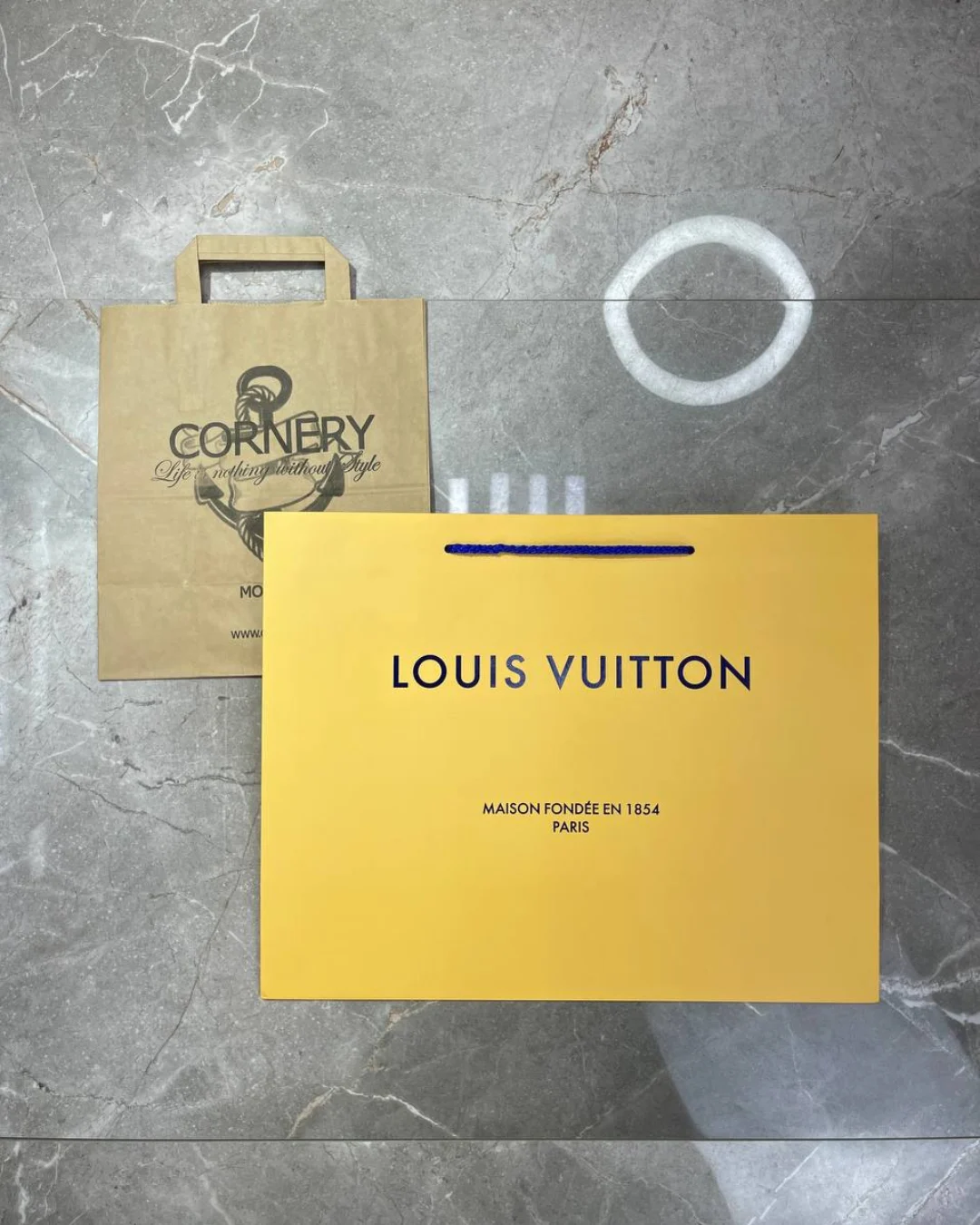 Пакет Louis Vuitton