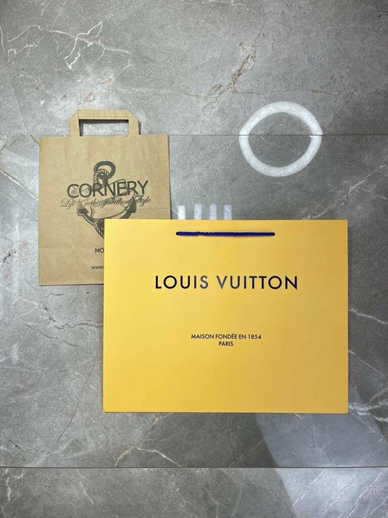 Пакет Louis Vuitton
