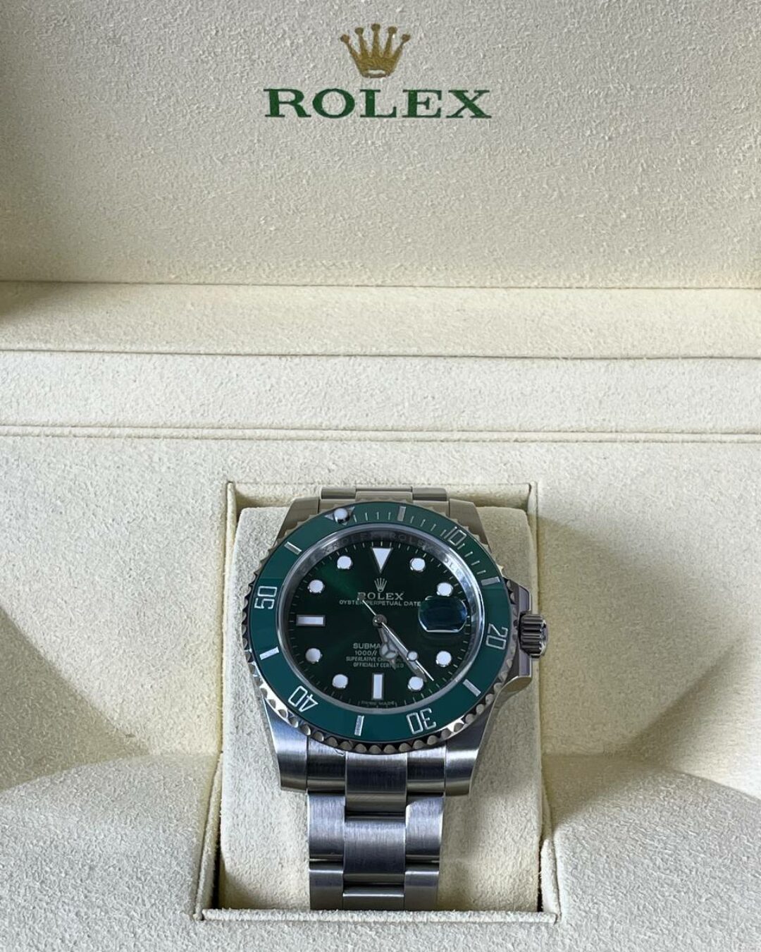 Часы Rolex Submariner Date Hulk