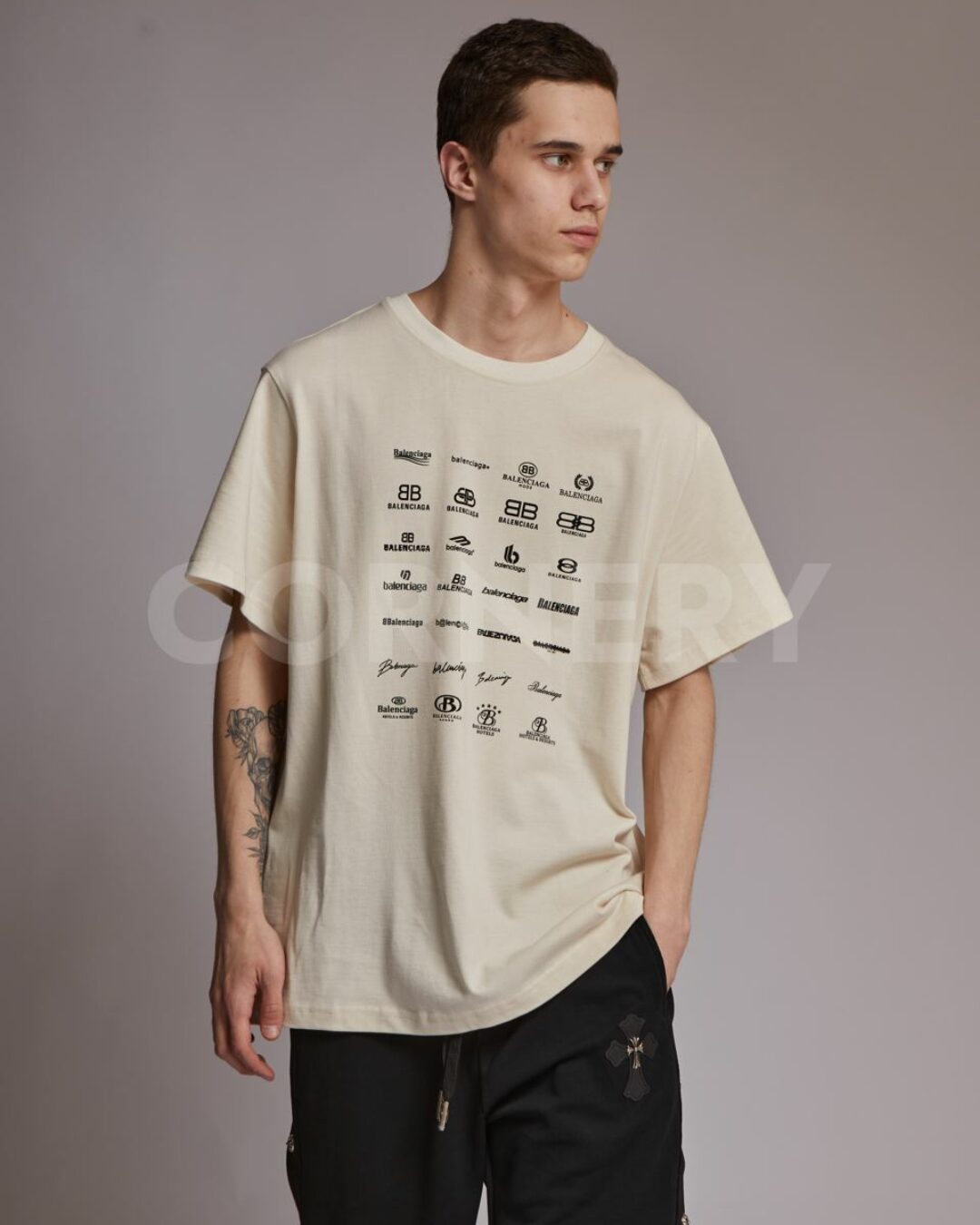 Футболка Balenciaga