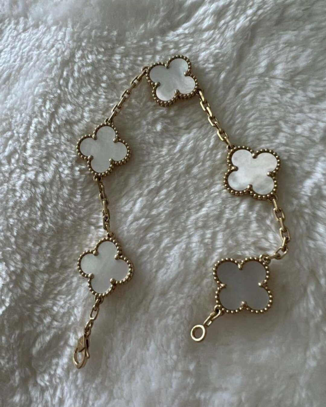 Браслет Van Cleef & Arpels Vintage Alhambra (Gold/White)