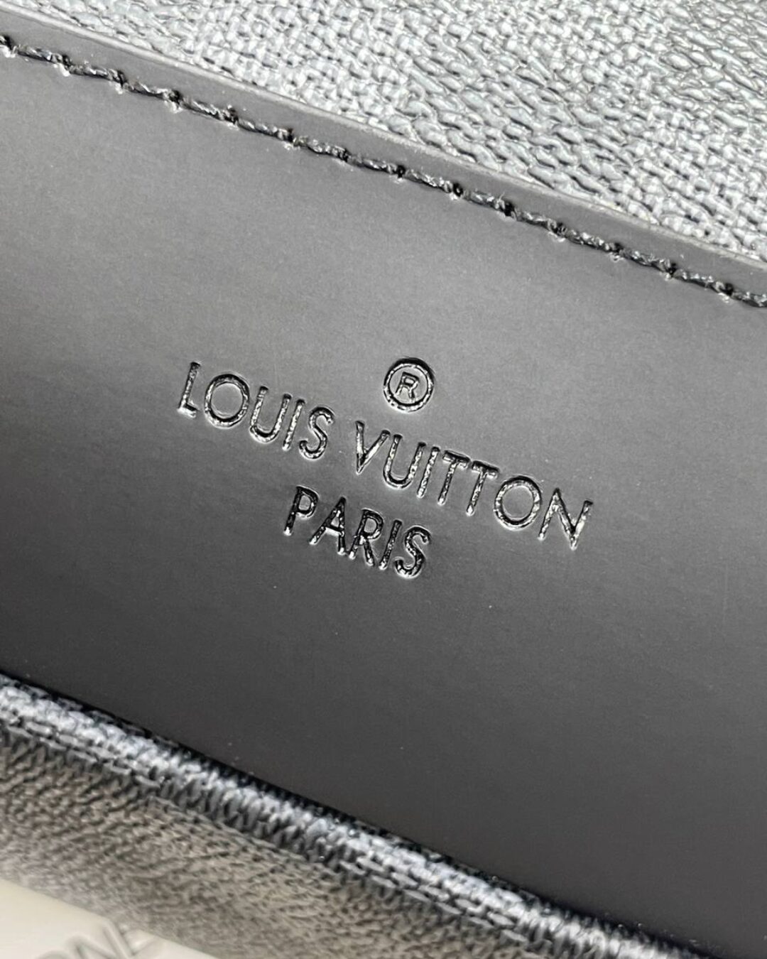 Сумка Louis Vuitton Avenue