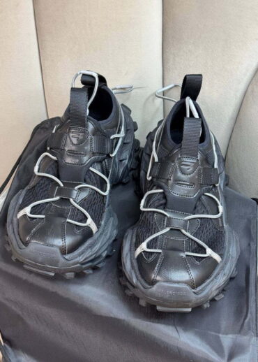 140f8395-0842-4ec0-aec4-28cfd6b0ca03-1