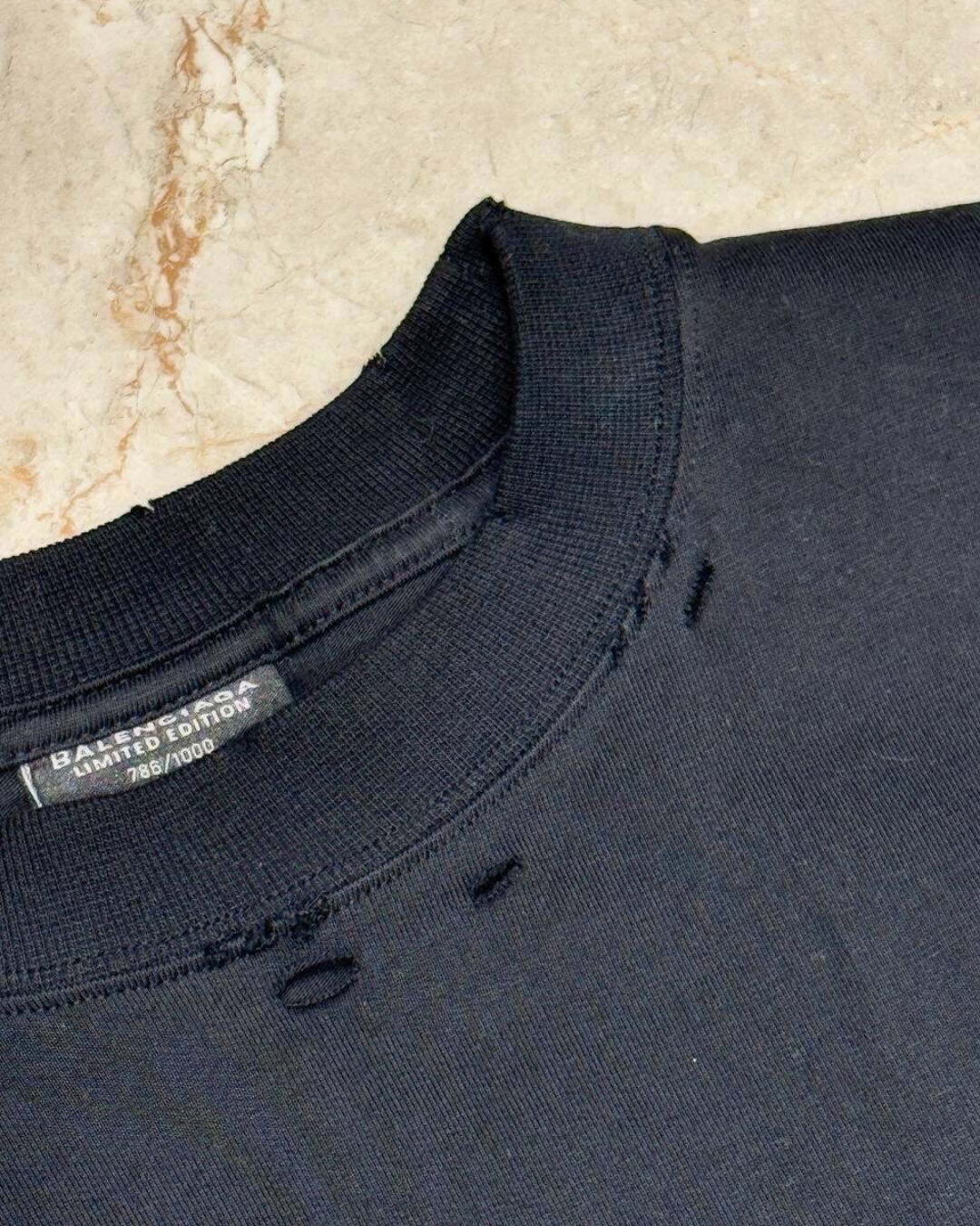 Футболка Balenciaga — фото 9