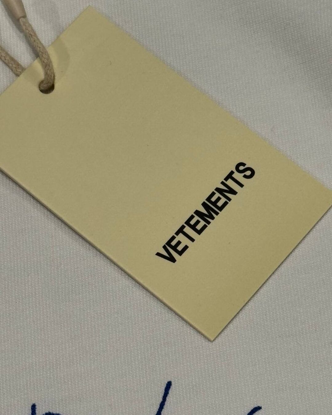 Футболка Vetements