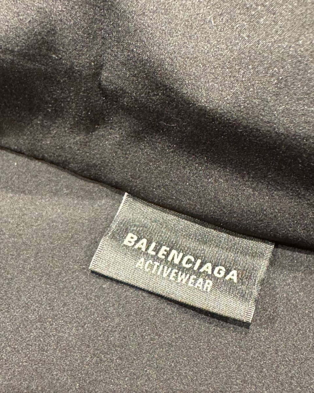 Кофта Balenciaga — фото 4