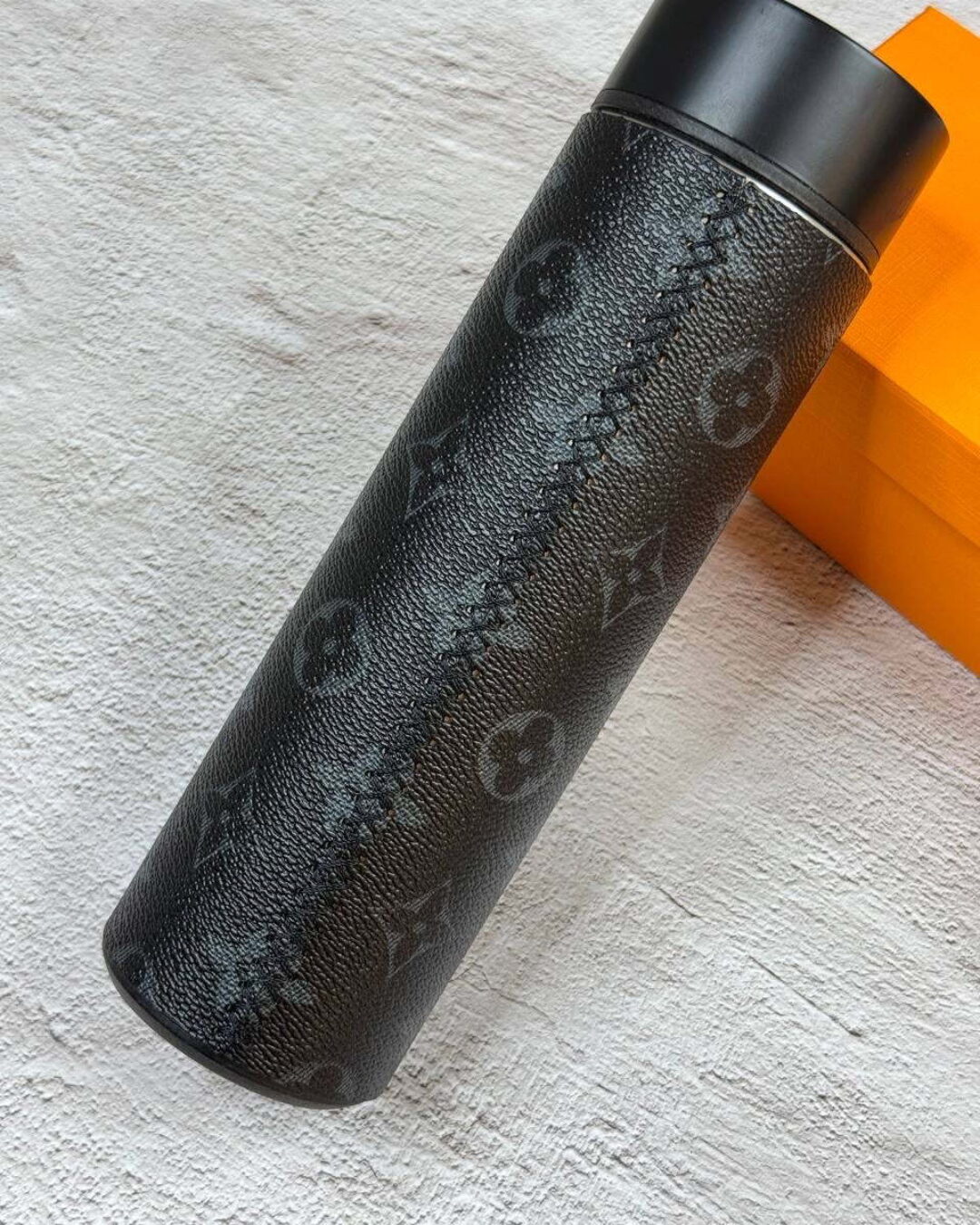 Термос Louis Vuitton