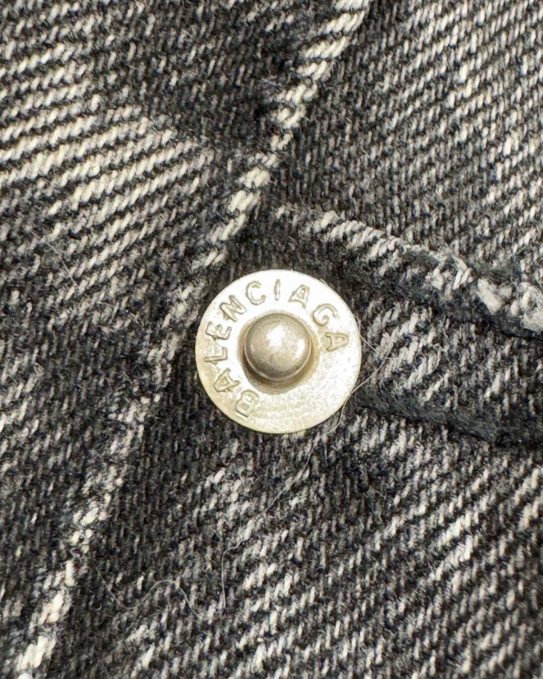 Джинсы Balenciaga