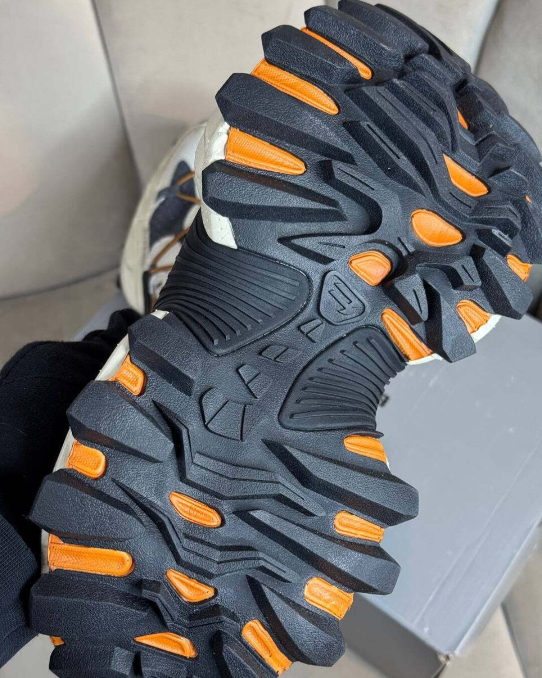 Кроссовки Balenciaga