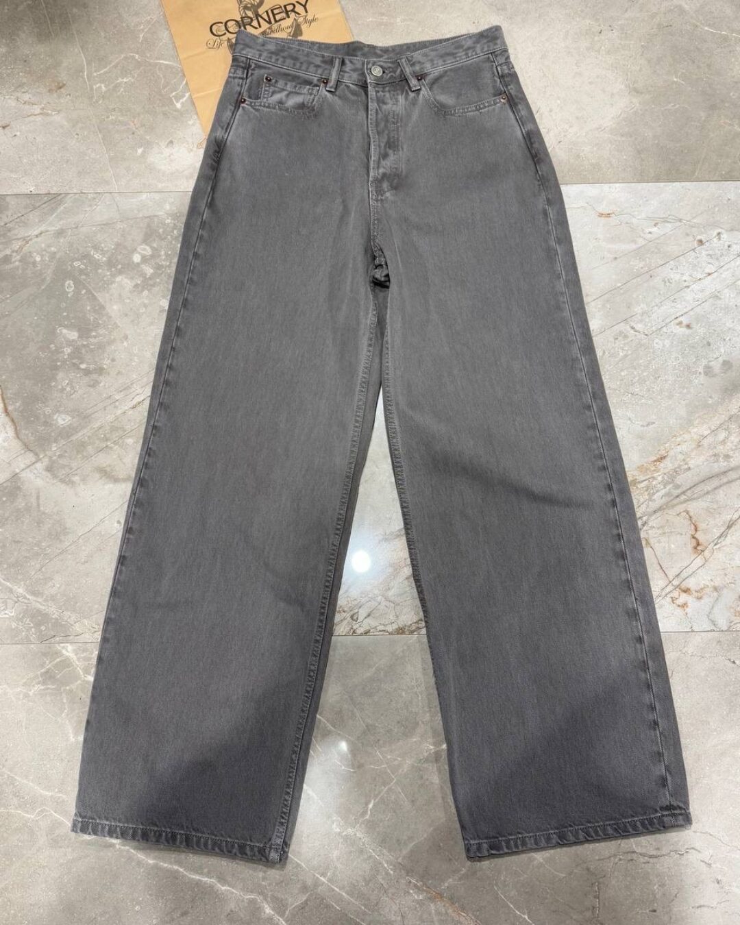Джинсы Acne Studios
