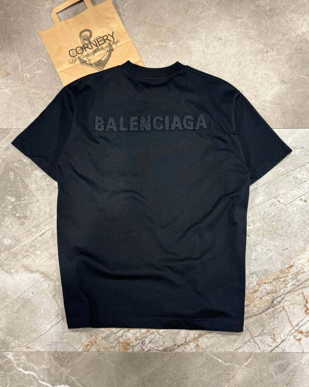 Футболка Balenciaga — фото 6