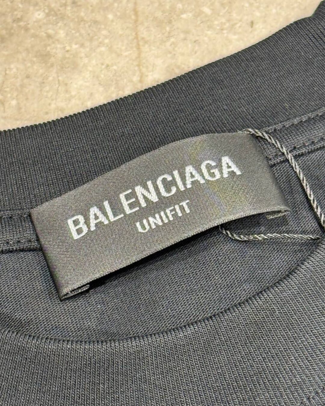 Футболка Balenciaga