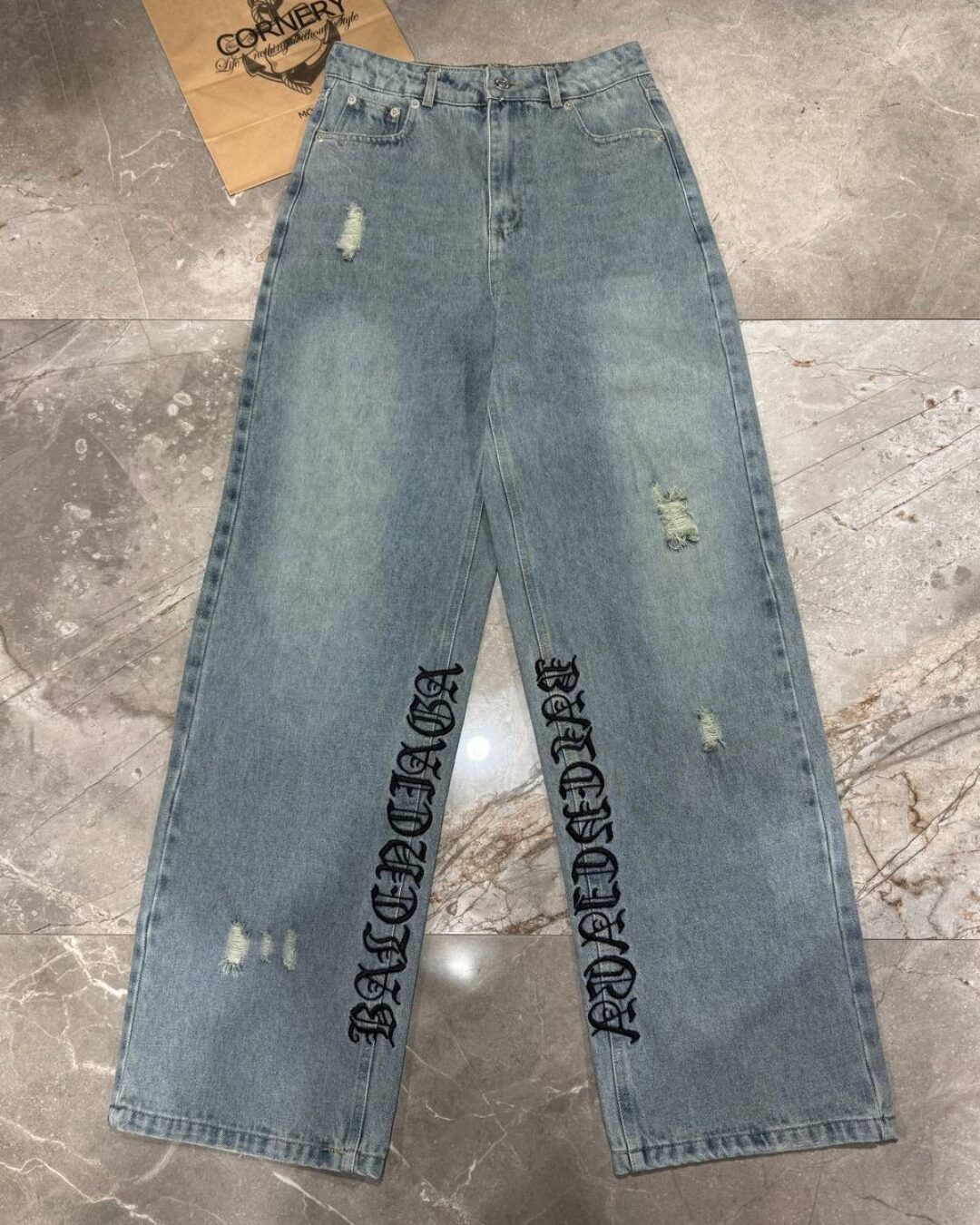 Джинсы Balenciaga
