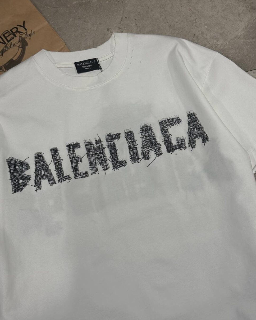 Футболка Balenciaga