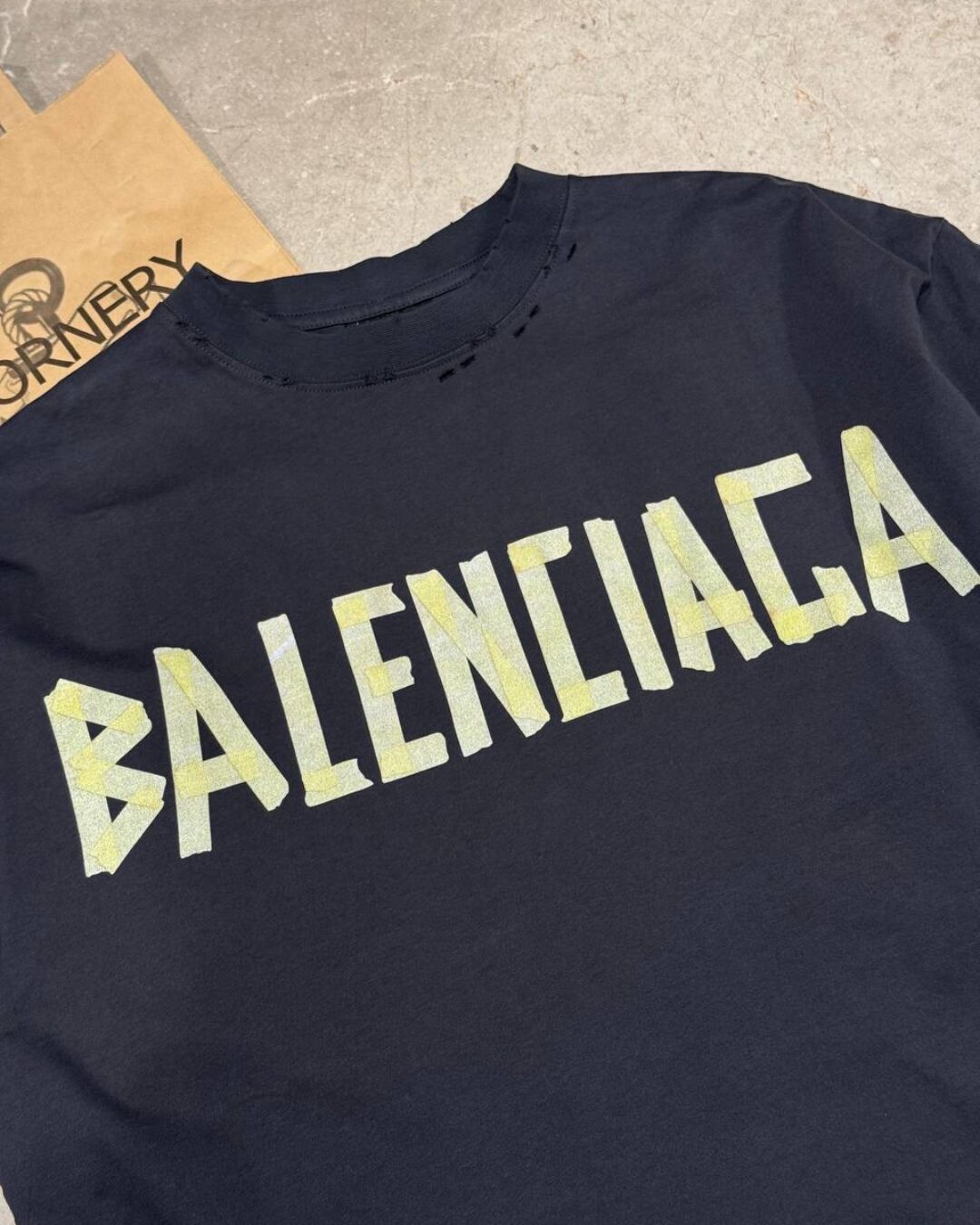 Футболка Balenciaga — фото 3
