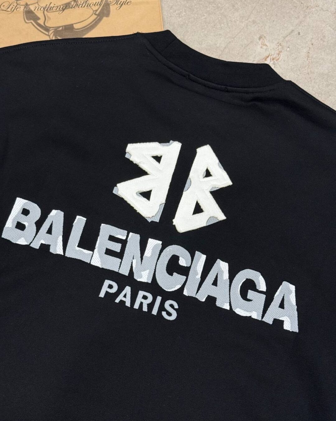 Кофта Balenciaga