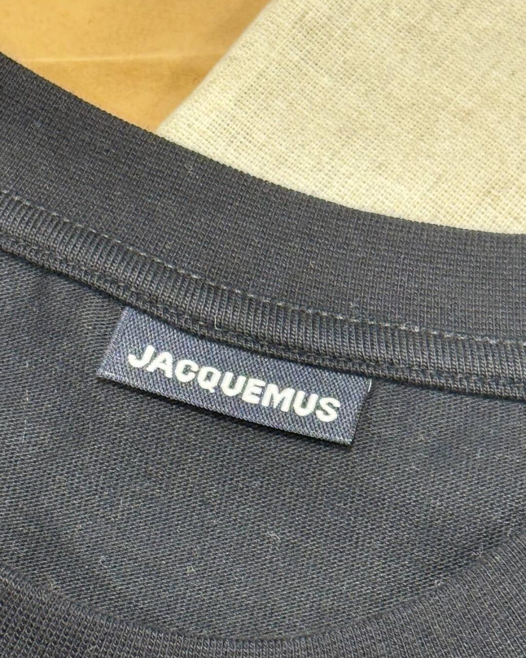 Футболка Jacquemus