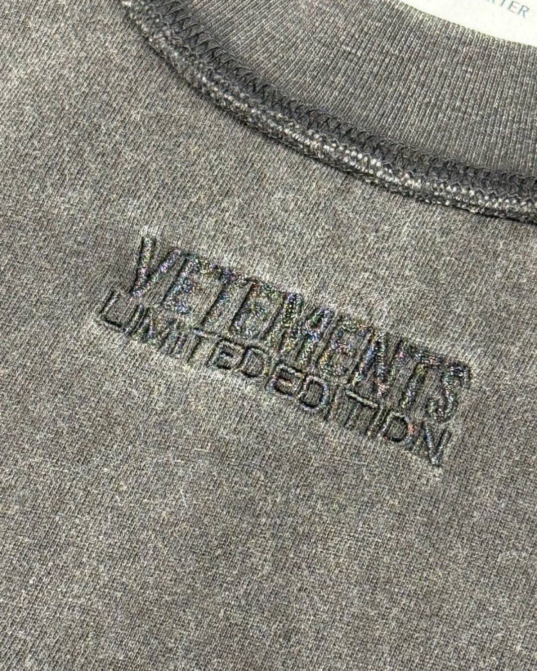 Футболка Vetements