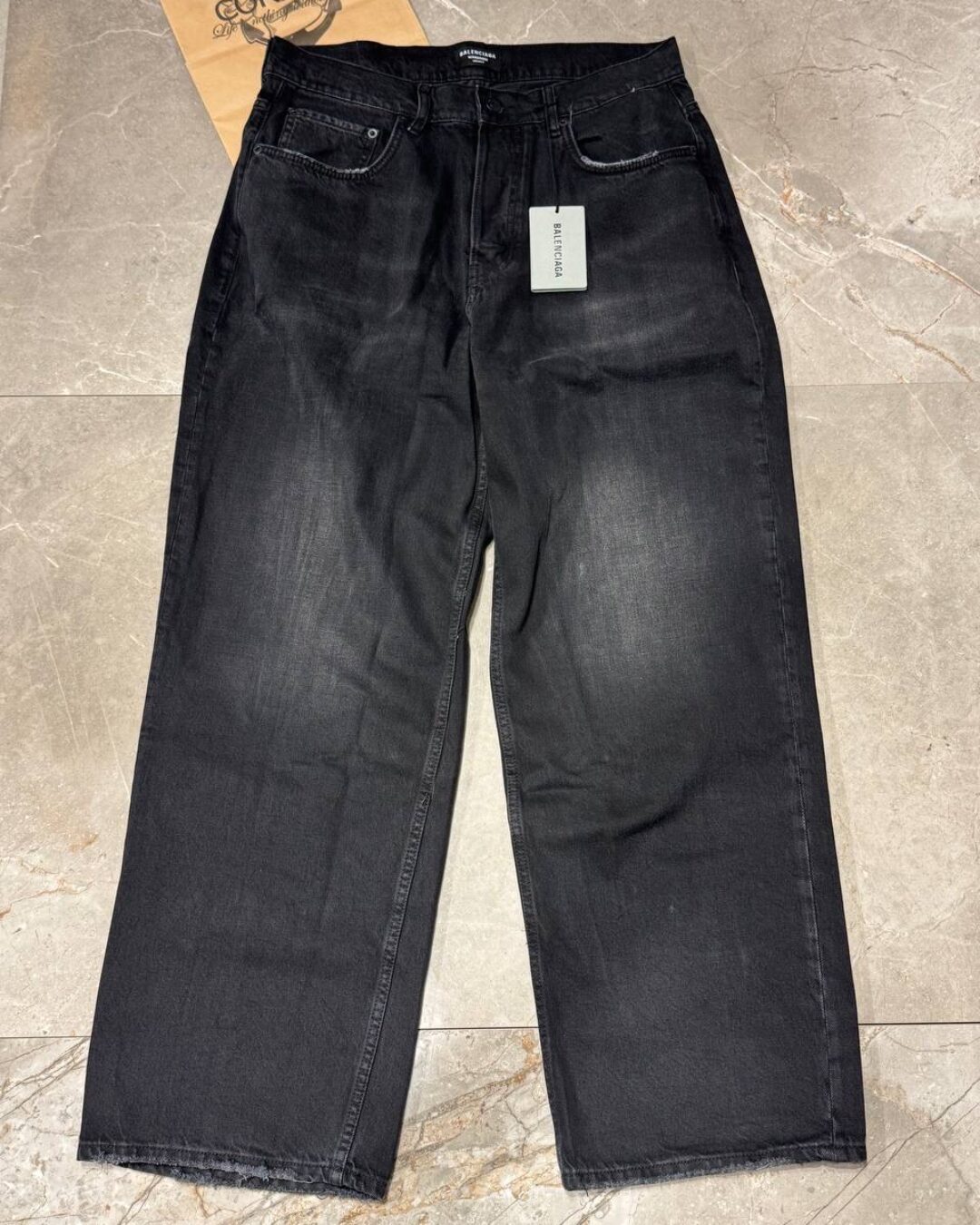 Джинсы Balenciaga