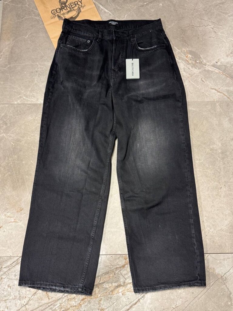 Джинсы Balenciaga