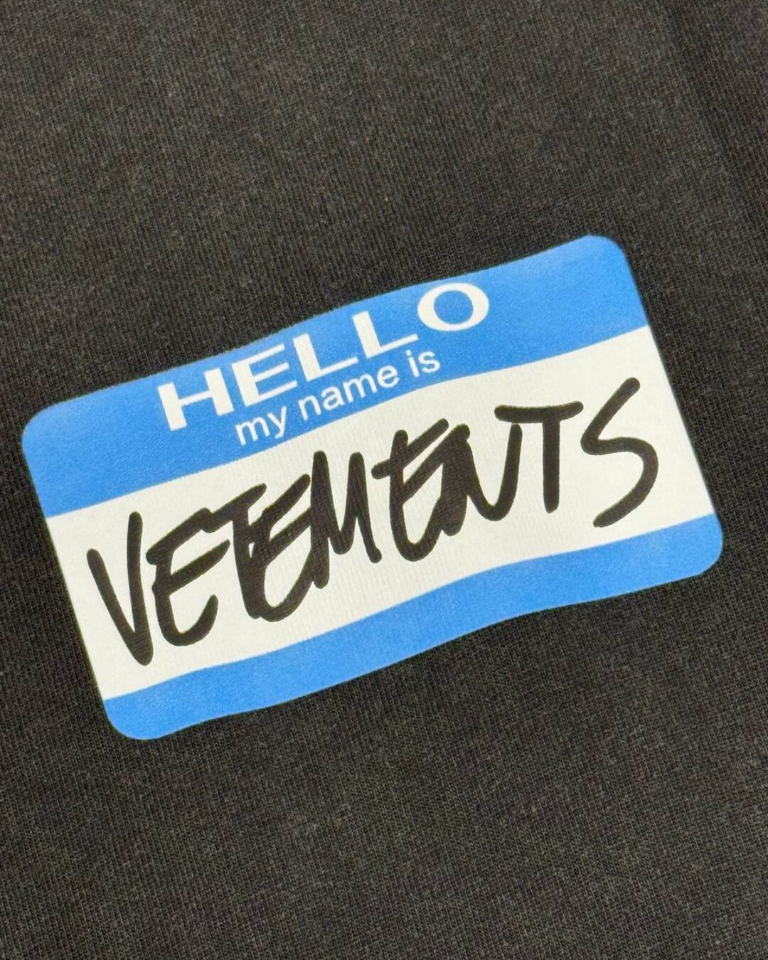 Футболка Vetements