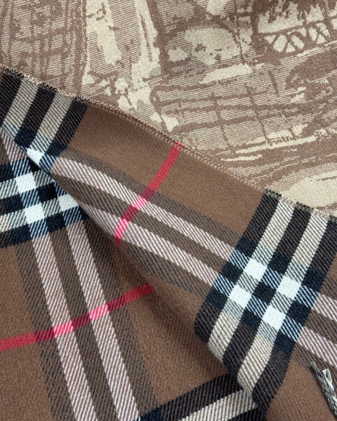 Шарф Burberry