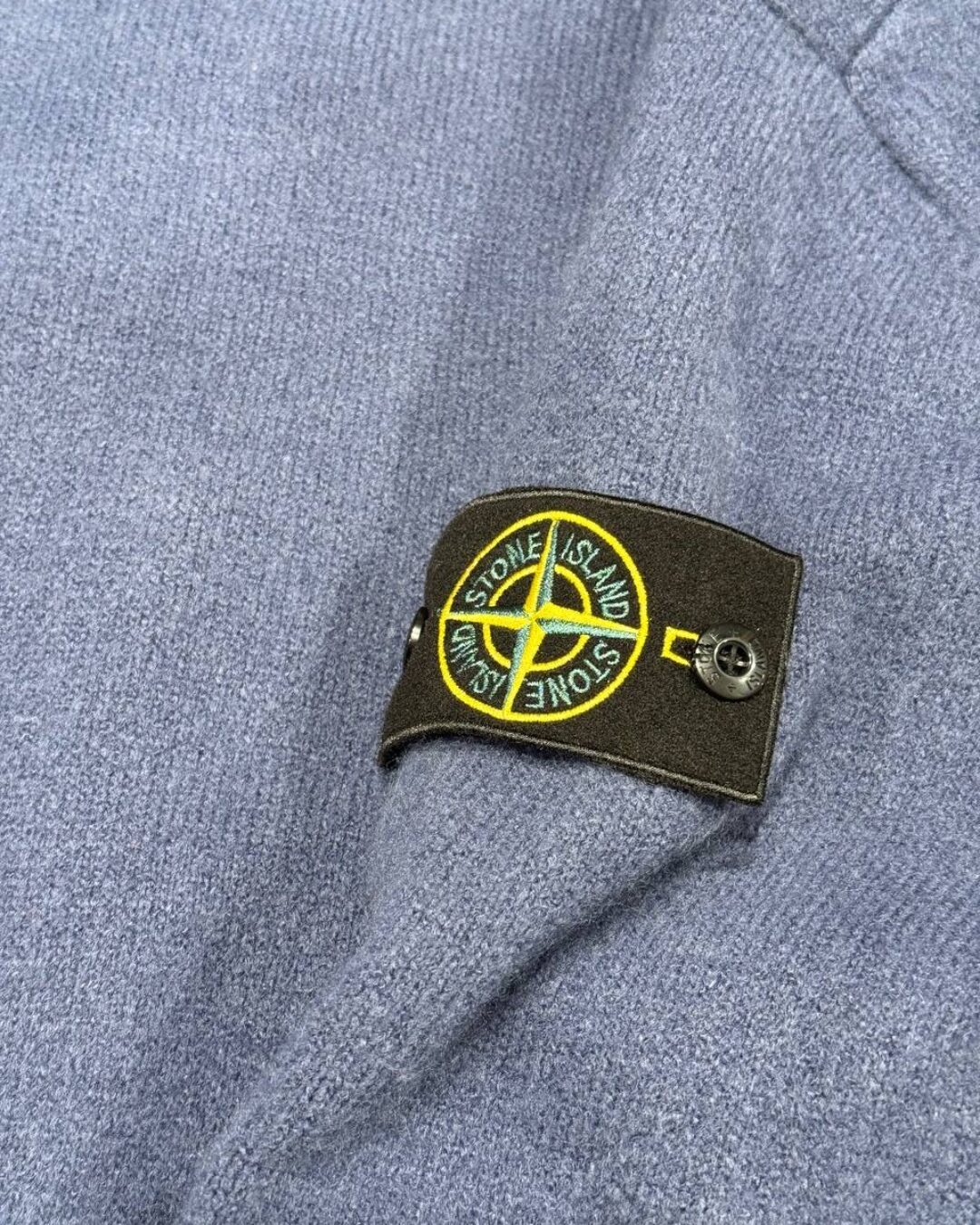 Свитер Stone Island