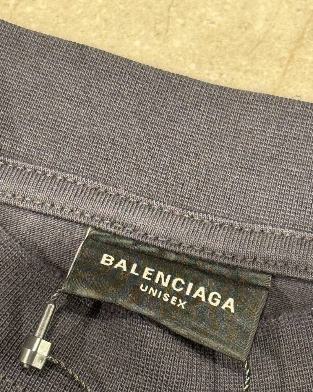 Футболка Balenciaga