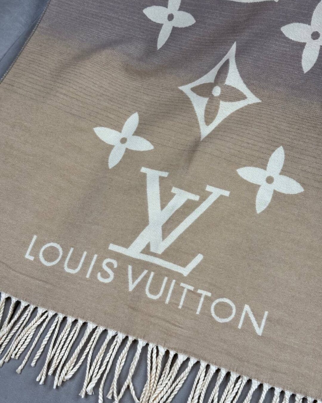 Шарф Louis Vuitton