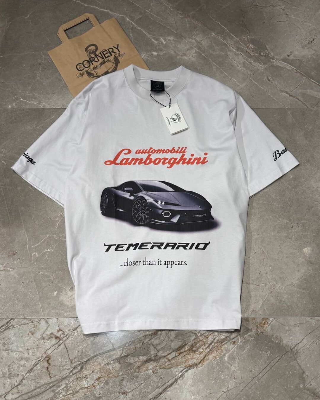 Футболка Balenciaga