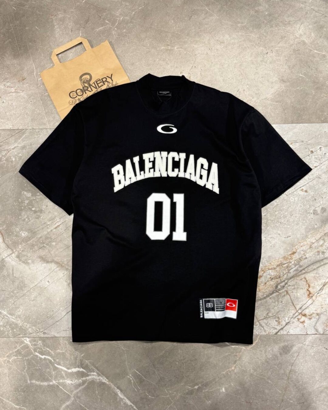 Футболка Balenciaga